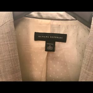 Wool Blend Blazer & Pants Size 2 (Fits like 6/8)